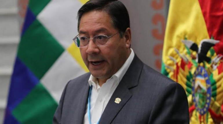 Gobierno contrata aviones cisterna y anuncia más ayuda internacional para luchar contra los incendios